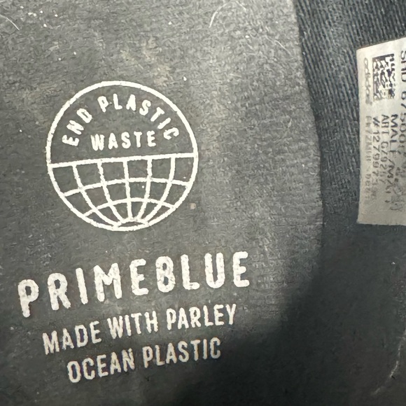 Adidas Originals Men's NMD_R1 Shoes x End Plastic Waste - Picture 4 of 9